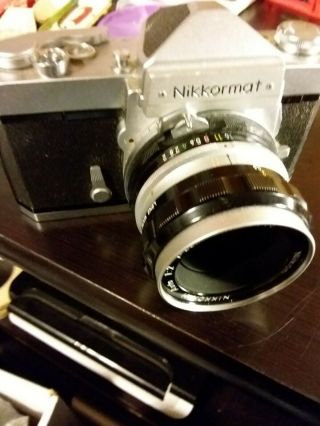 Nikkormat Ft Camera With 50mm F 1.  2 Nikkor S Auto Fast Prime Lens Vintage