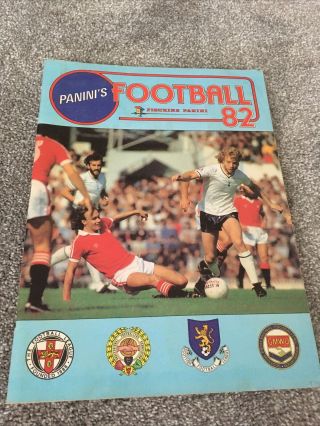 Football 82 Panini Sticker Album Division 1 Complete 1982