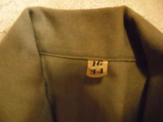 VINTAGE WWII ARMY GREEN WOOL UNIFORM SHIRT with GAS FLAP SIZE 16 / 34 3