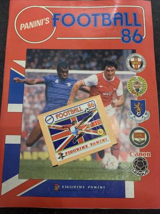 Panini Football 86 Sticker Album 100 Full Complete Set.  Empty Packet.  Vgc
