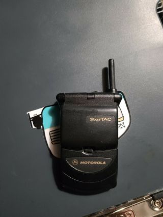 Vintage Motorola Startac St7868w Flip Cell Phone - Sprint With Extra Battery