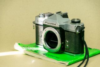 Fujica st705 vintage 35mm film slr camera body 3