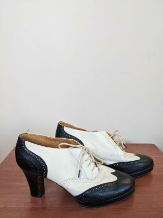 Vintage Ralph Lauren Made In Italy 50s Oxford Lace Up High Heels Size 8 Retro