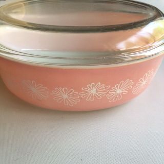 Vintage Pyrex Pink Daisy Oval Casserole Dish Bowl 1 1/2 Quart W/ Lid