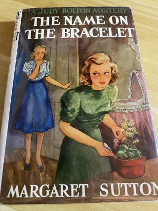 Judy Bolton Mystery 13 The Name On The Bracelet By Margaret Sutton