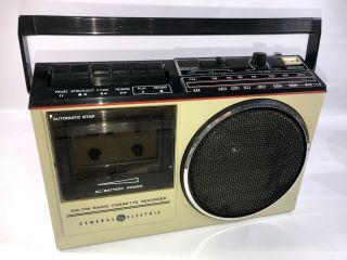 Vintage Ge General Electric Am/fm Radio Cassette Recorder Model 3 - 5244b