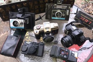 •lot Of 6 Vtg Cameras - 2 Polaroids (1 W/case) 2 Canons,  Minolta,  Lavec W/case•
