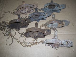 7 - Vintage: 3 Oneida Jump Traps/trapping