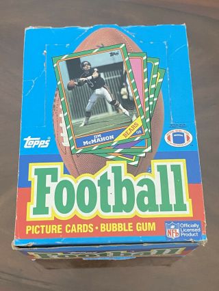 1986 Topps Football Wax Box 36 Factory Packs.  Non “x” Out Wax Box