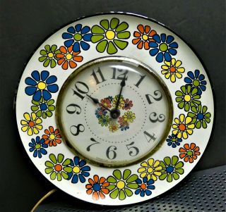 Vintage Spartus Metal Multi Color Daisy Wall Clock Flower Electric Not