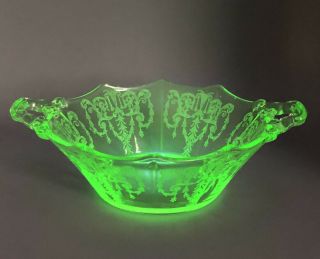Vintage Cambridge Depression Glass Uranium Green Cleo Candy Bon Bon Dish Bowl 7”