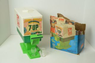 Vintage 1970s 7up Soda Fountain Dispenser Toy By Chilton Toys - Tap & 7 - Up Cups
