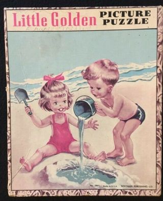 LITTLE GOLDEN BOOK,  LITTLE GOLDEN PICTURE PUZZLE - A DAY AT THE BEACH - COMPLETE 2