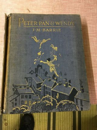 Peter Pan & Wendy By J.  M.  Barrie Illustrated By Gwynedd Hudson
