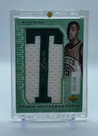 2006 Upper Deck Chronology Rookie Letterman Patch Auto LMA - 248 Kevin Durant 3