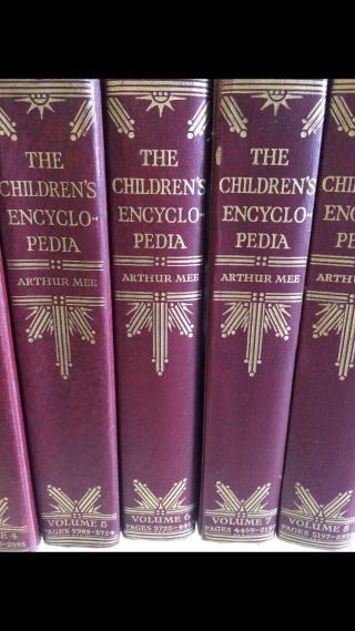 Vintage full Set of Books The childrens encyclopedia arthur mee volumes 1 - 10 3
