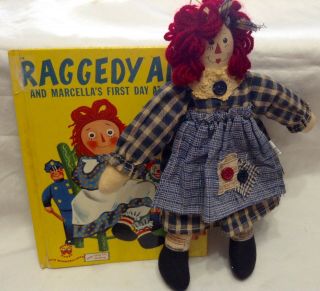 10 " Doll Raggedy Ann & Marcella’s First Day At School Wonder Book