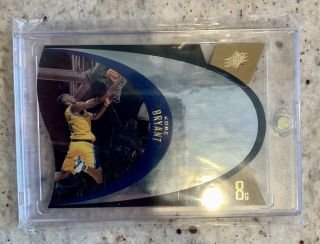 1996 - 97 Spx Gold Holoview Die - Cut Kobe Bryant Lakers Rc Rookie Hof