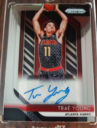 Trae Young 2018 - 2019 Panini Prizm Rookie Autograph.  Psa Ready