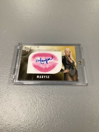 2017 Topps Wwe Maryse Authentic Autograph Kiss Card 8/10