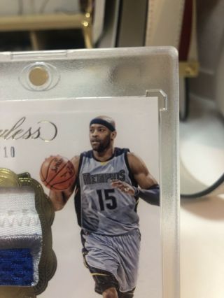 2016 - 17 Panini Flawless Vince Carter Patch Auto 5/10 Gold SP Patch 4