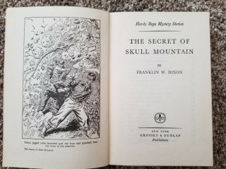 Vintage Book HARDY BOYS The Secret Of Skull Mountain 3