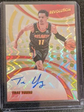 Trae Young 2020 - 21 Panini Revolution Auto Fractal /50