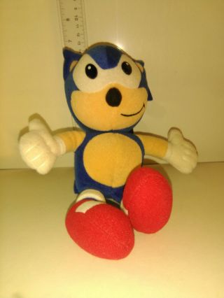 Sega Genesis " Sonic The Hedgehog " 10 " Plush Stuffed Animal Dakin Vintage 1993