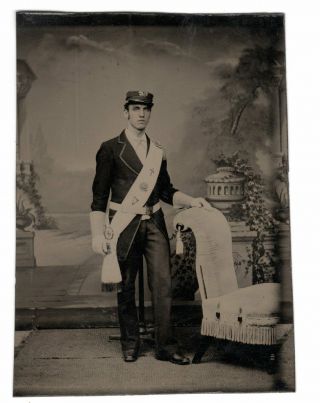 Antique Tintype Photograph Of A Man In Uniform