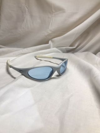 Rare Oakley Minute Sunglasses.  Baby Blue With Blue Lenses.  Usa.  Case