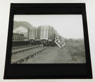 Vintage Glass B&w Magic Lantern Slide Scouts Scouting Joining Train Carriage