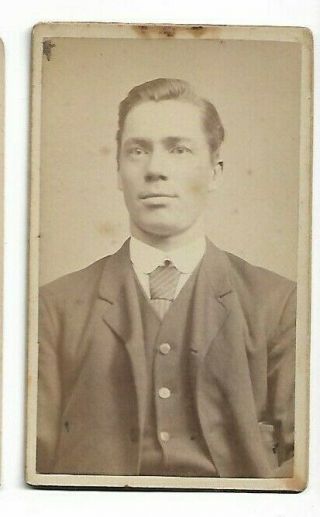 Vintage Cdv Unidentified Man - Photo By Gilmore,  Worcester,  Ma (3608)