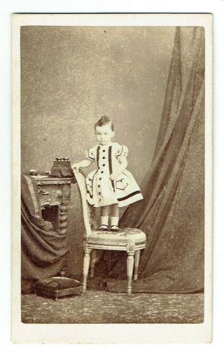 Victorian Cdv Photo Infant On Chair Stereoviewer Worcester Malvern Photographer