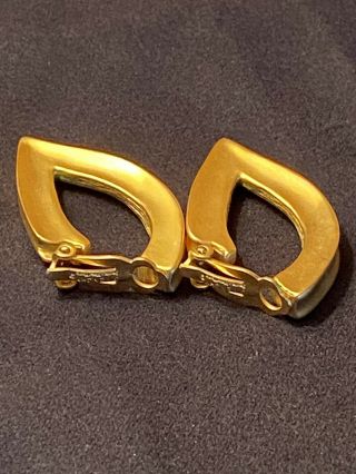 Rare Vintage Designer Signed Givenchy Paris York Gold Tone Clip Earrings
