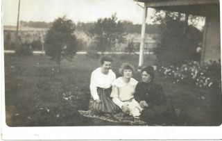 100,  Yr Old Black & White Photo Of Three Women On A Front Lawn
