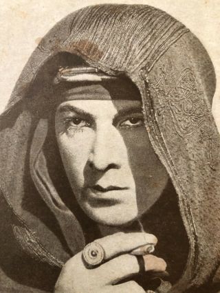 Antique Vintage Photo Rudolph Valentino Daily Mirror Portrait