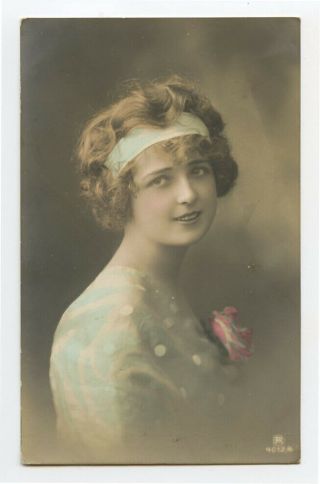 1910s Glamor Glamour Pretty Flapper Lady Fashion Photo Postcard