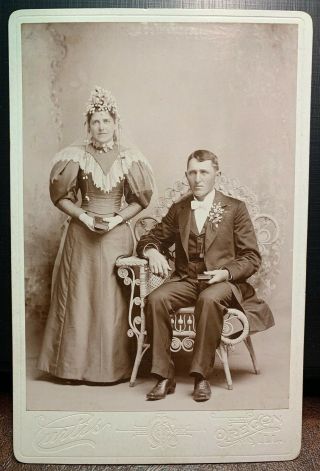 Antique Cabinet Card Photo 1800s Victorian Woman Man Wedding Oregon Illinois