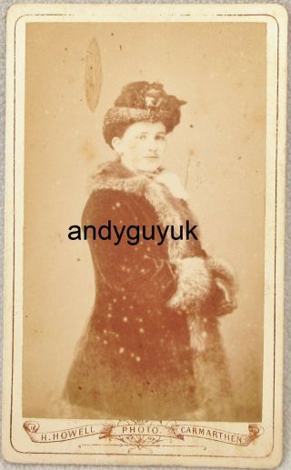 Cdv Lady In Hat & Fur Coat Henry Howell Carmarthen Lampeter Antique Photo Wales