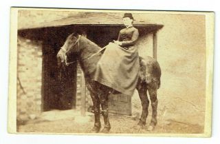Victorian Cdv Photo Girl Horse Sidesaddle Horse Hunting Unstated Photographer