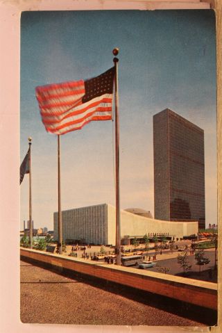 York Ny Nyc United Nations Buildings American Flag Flying Postcard Old View