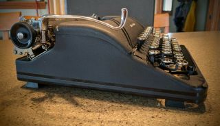 1946 - 47 Smith - Corona Sterling Typewriter w/Travel Case - Antique,  Rare 2