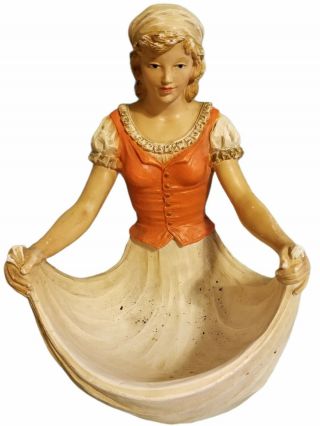 Rare Vintage 1975 Universal Statuary Corp Lady Holding Skirt Figure 892