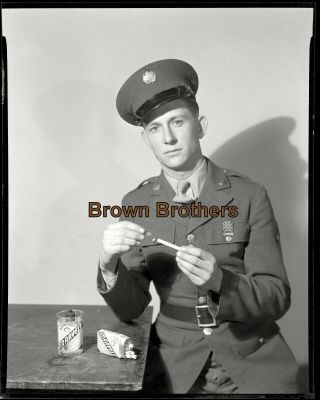 1940s Wwii Army Officer W/marvels Cigarettes Film Photo Camera Negative 4 - Bb