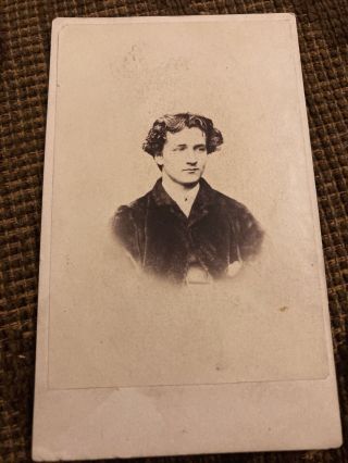 Victorian Cdv Photo Attractive Young Man Named Edwin Grayson,  Highgate Kendal