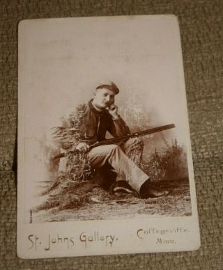 Vintage Cabinet Card Of Hunter With Shotgun From Minnesota