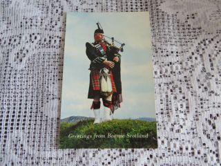 Vintage Postcard Greetings From Bonnie Scotland Man Kilt Bagpipes
