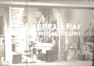 16mm Film Short TIT FOR TAT Laurel & Hardy (1935) w/ Sound Blackhawk Films 3