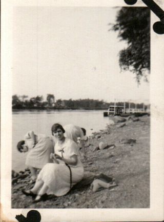 Vintage Photo,  Ladies On Beach At Lake - Muskoka Ontario Area C.  1920s