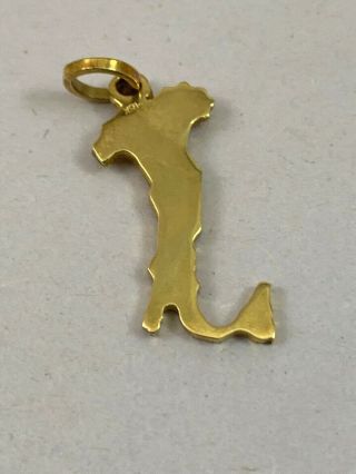Vintage 18k Solid Gold Italy Map Of Italian Charm Pendant Signed 3.  78 Grams